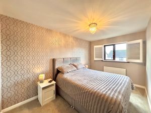 Photo 11- click for photo gallery